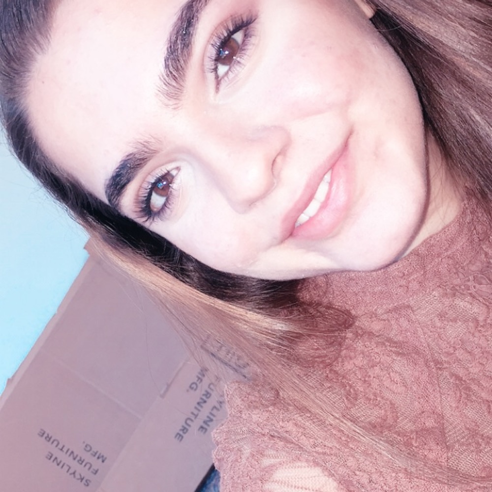 Meet your Posher, Hafiza
